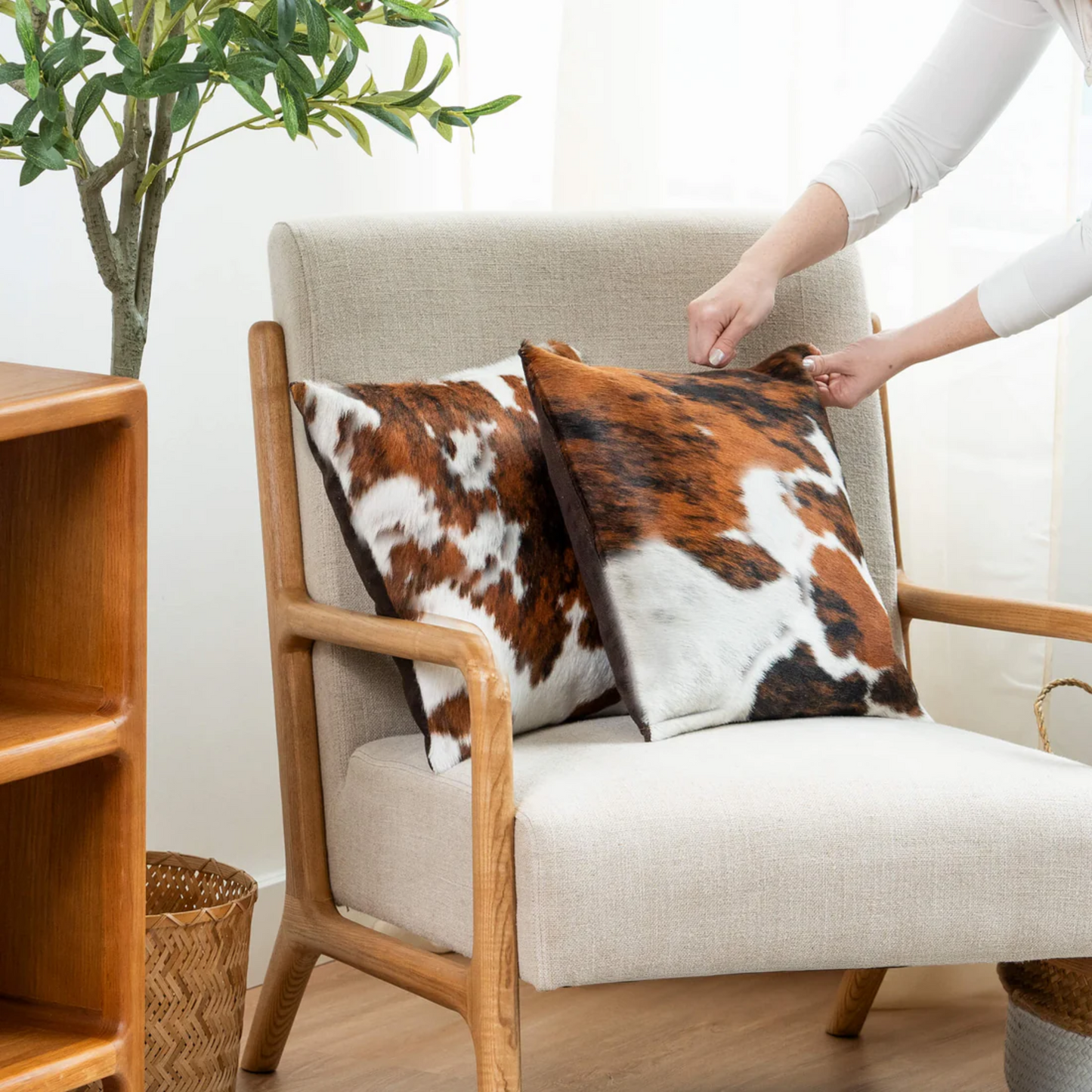 Three-toned Leather Touch Pillow