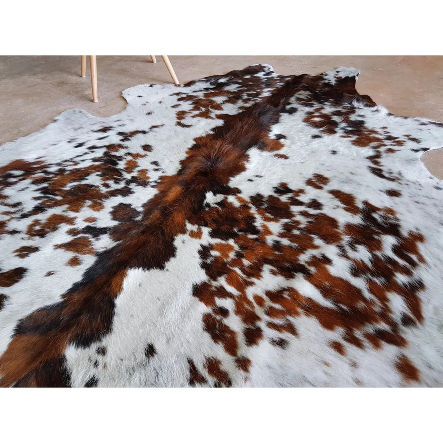 White Tri-pattern Organic Cow Rug