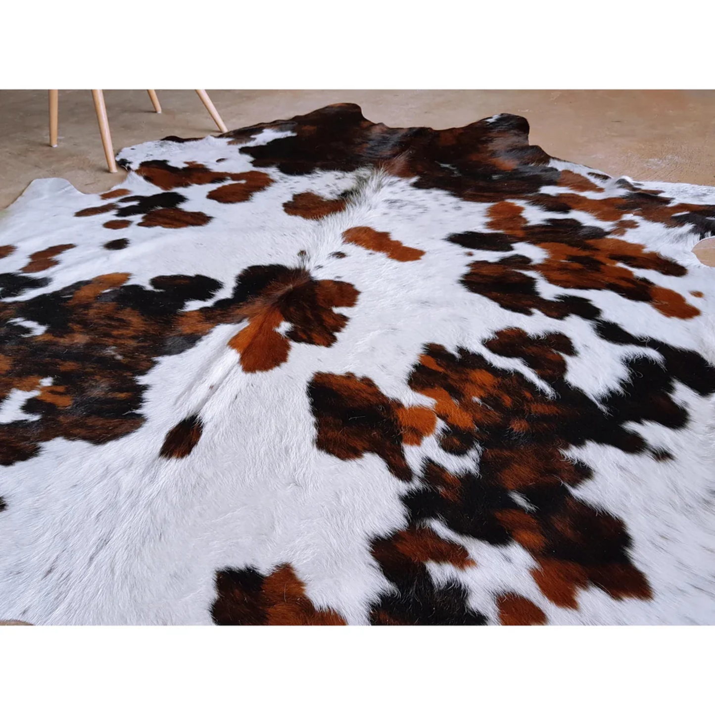 White Tri-pattern Organic Cow Rug