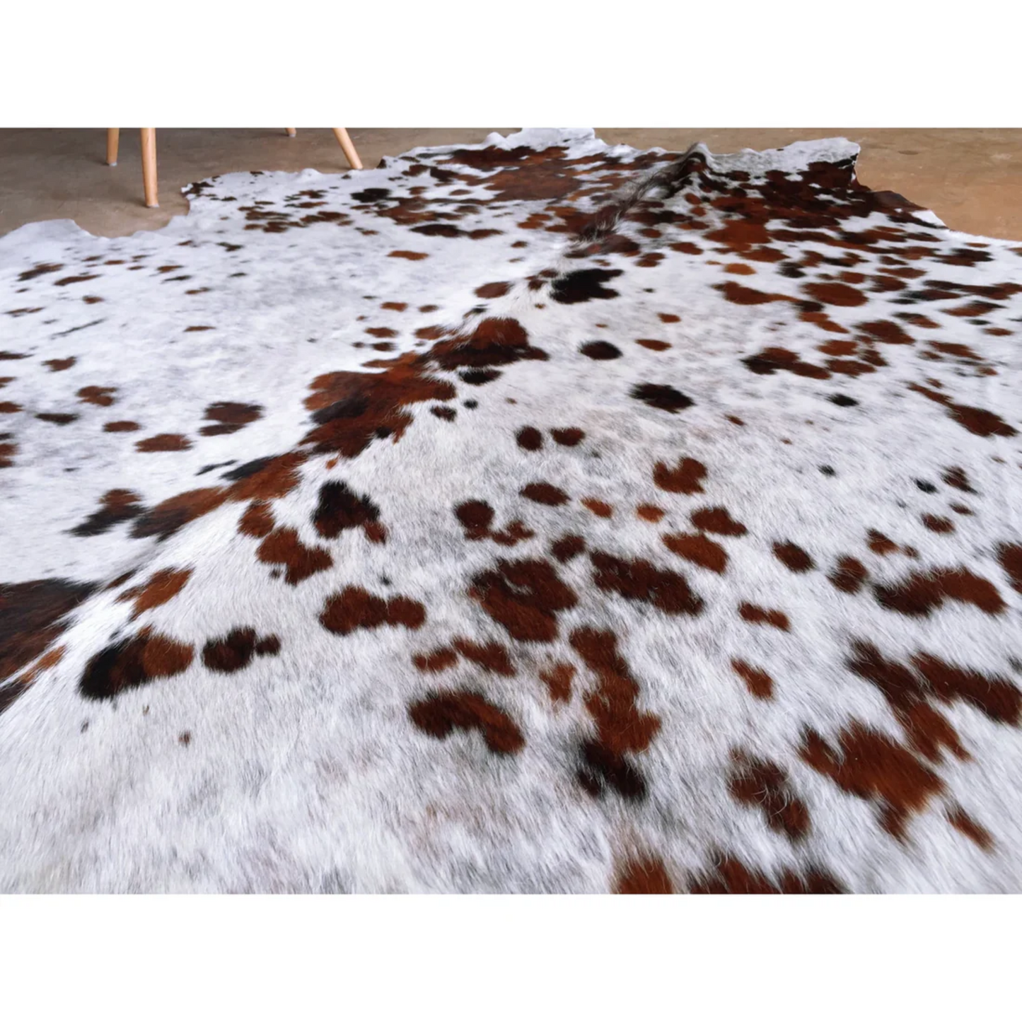 White Tri-pattern Organic Cow Rug